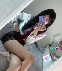 ❤️夢璃(むり)→中日混血極上のロリ系中日ハーフJapanese