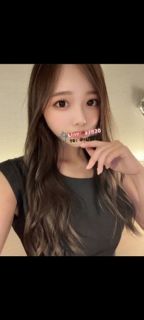 可妮❤️20y 身高：160cm  體重：42kg  胸部：C杯